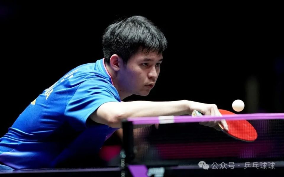 更加凸显了 更加凸显了