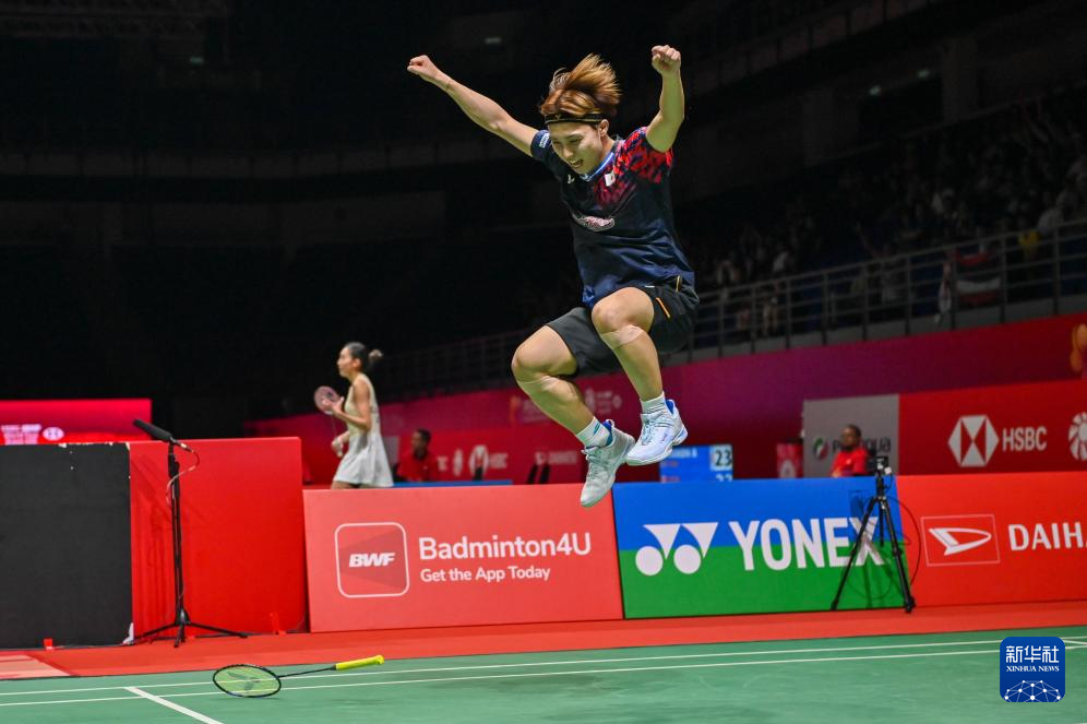 特人之间的 特人之间的