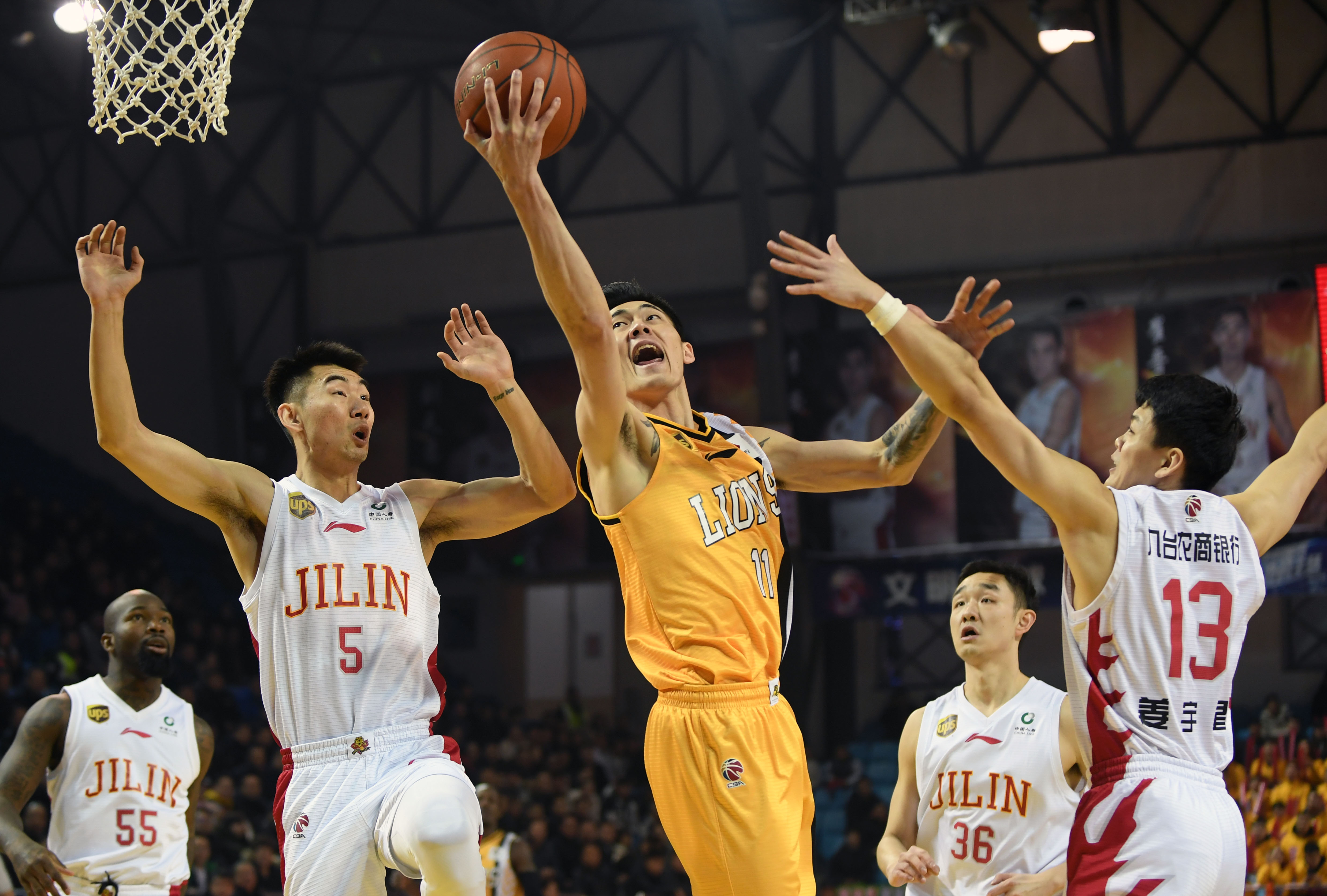 新秀锐气的 新秀锐气的