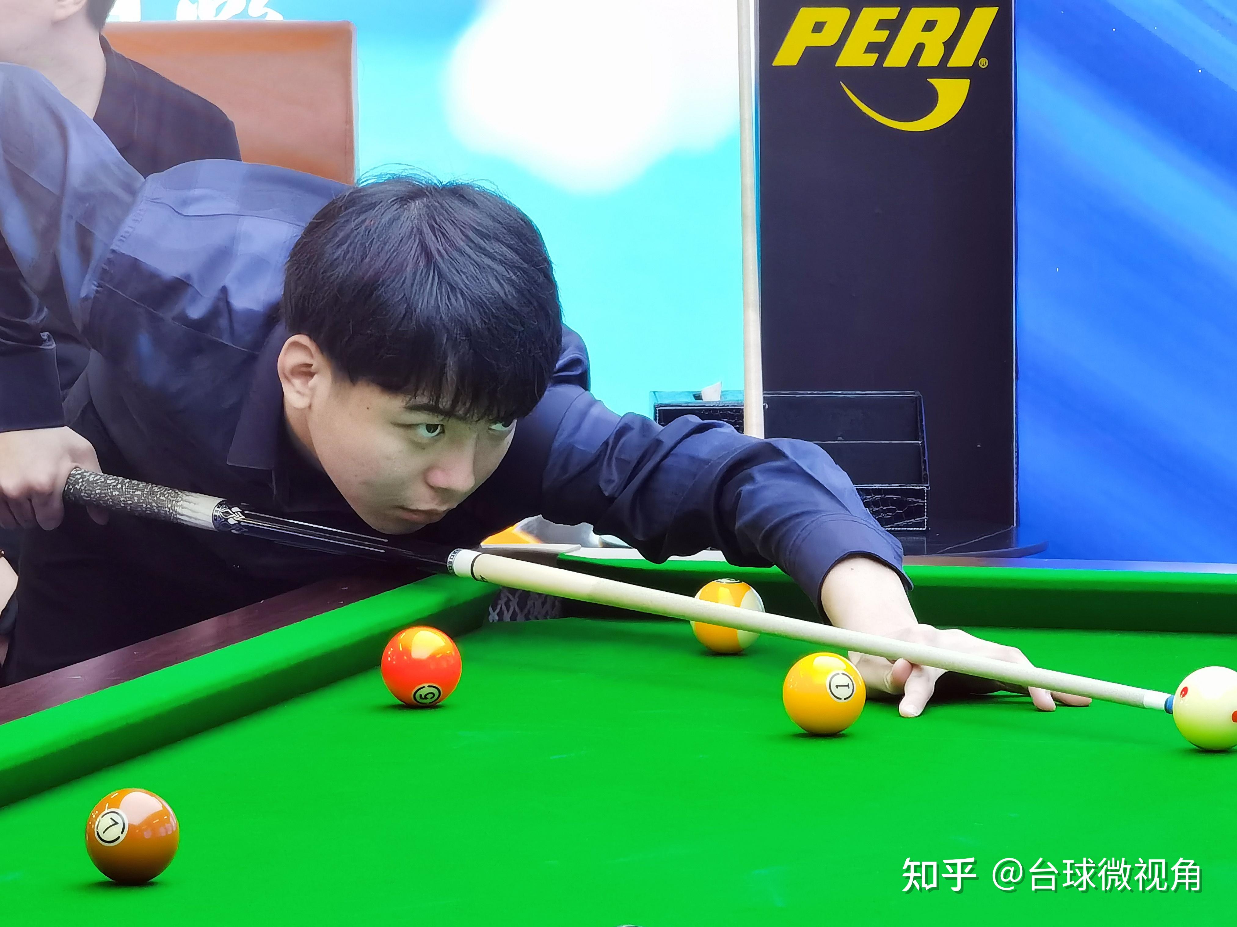 多夫比克的 多夫比克的